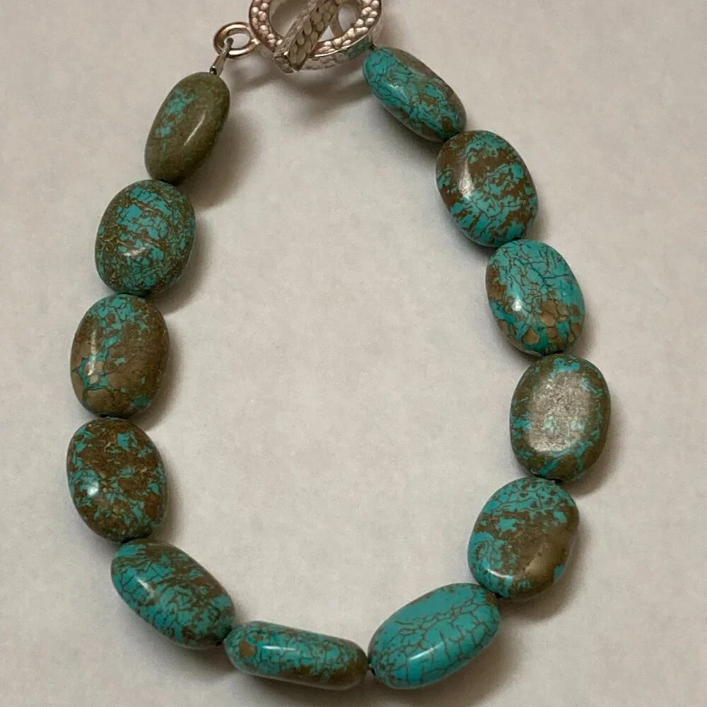 Turquoise Toggle Bracelet 7.25" - Picture 1 of 6